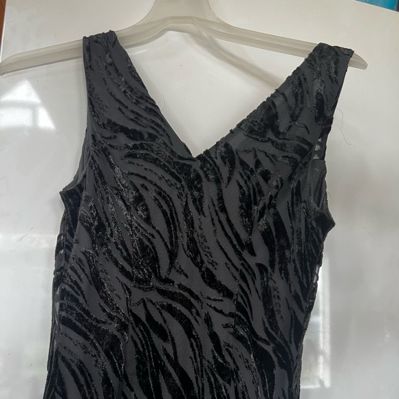 90s Velvet Burnout Maxi Gown - Picture 8 of 8